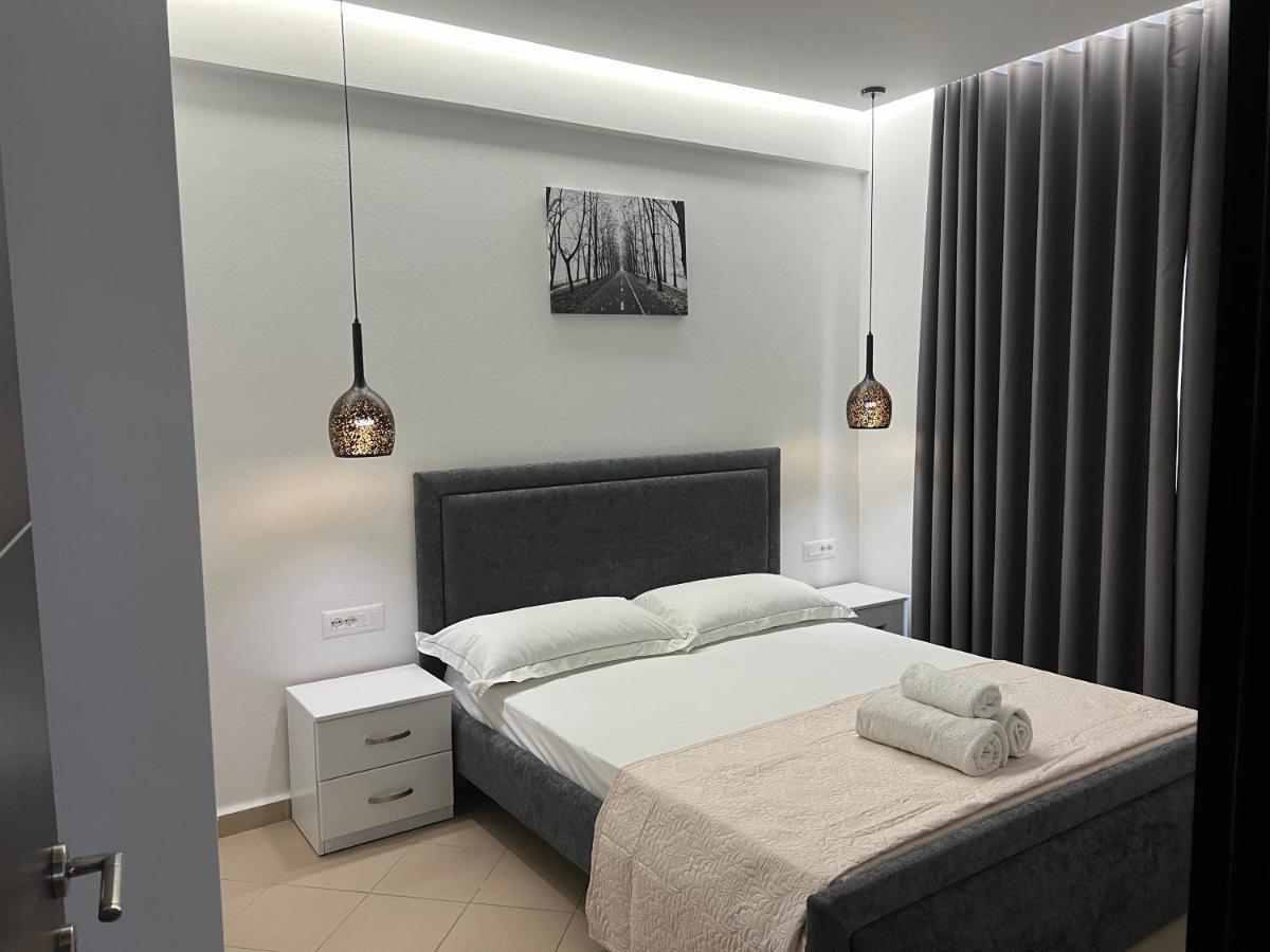 Lorenso Guest House Саранда Экстерьер фото