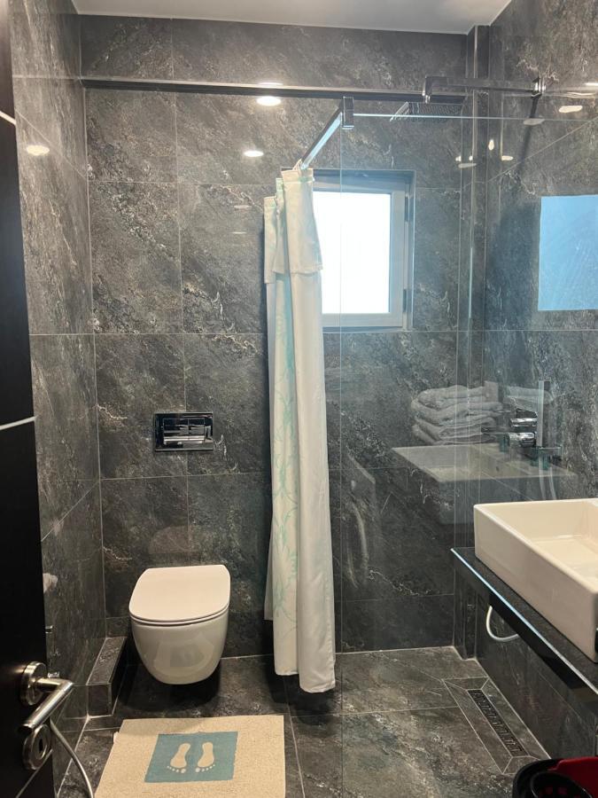 Lorenso Guest House Саранда Экстерьер фото