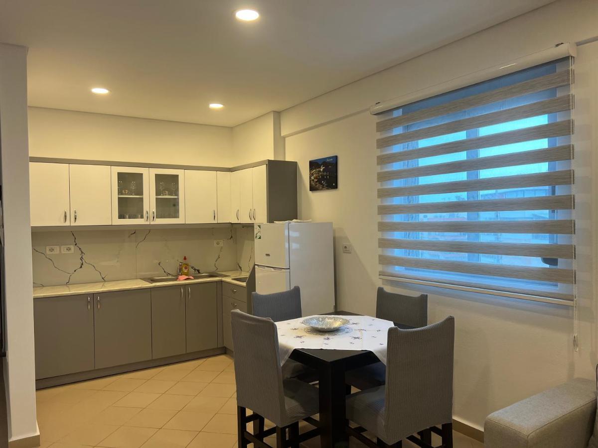 Lorenso Guest House Саранда Экстерьер фото